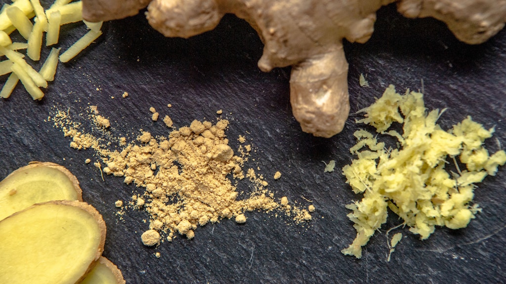 Viele Scharfstoffe wirken entzündungshemmend, so auch die Gingerole, die in Ingwer stecken.