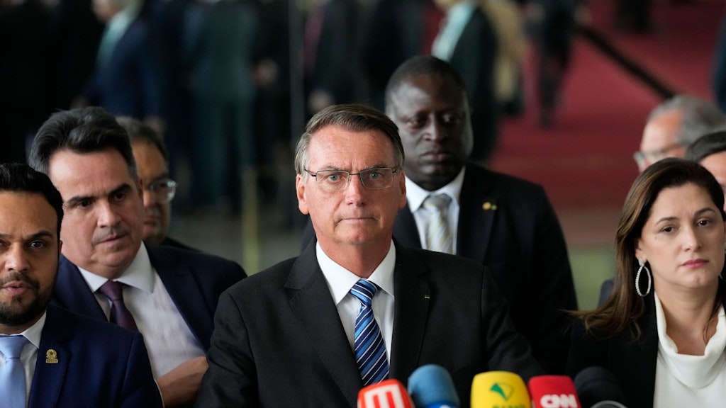 Jair Bolsonaro ließ sich nach seiner Wahlniederlage lange Zeit, ehe er sich meldete.