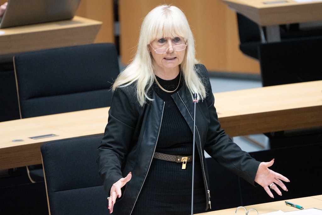 Berlins Innensenatorin Iris Spranger im Berliner Abgeordnetenhaus.