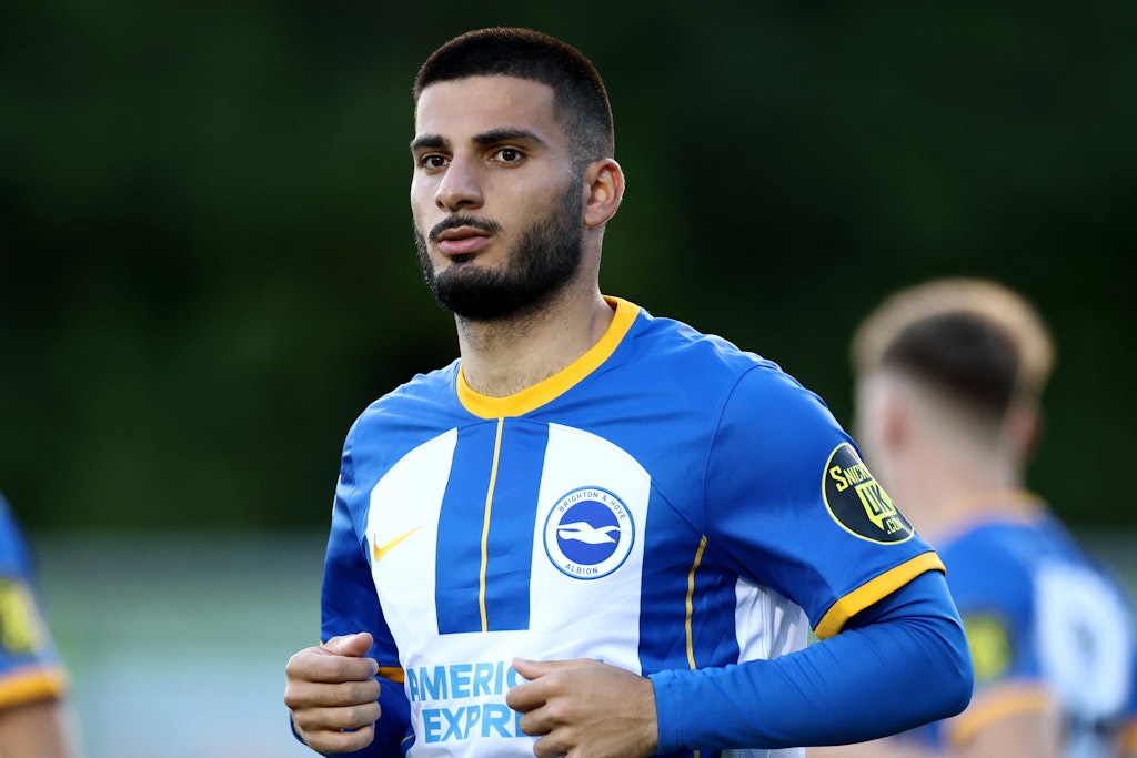 Stürmer Deniz Undav von Brighton & Hove Albion steht bei Hertha BSC auf der Wunschliste.