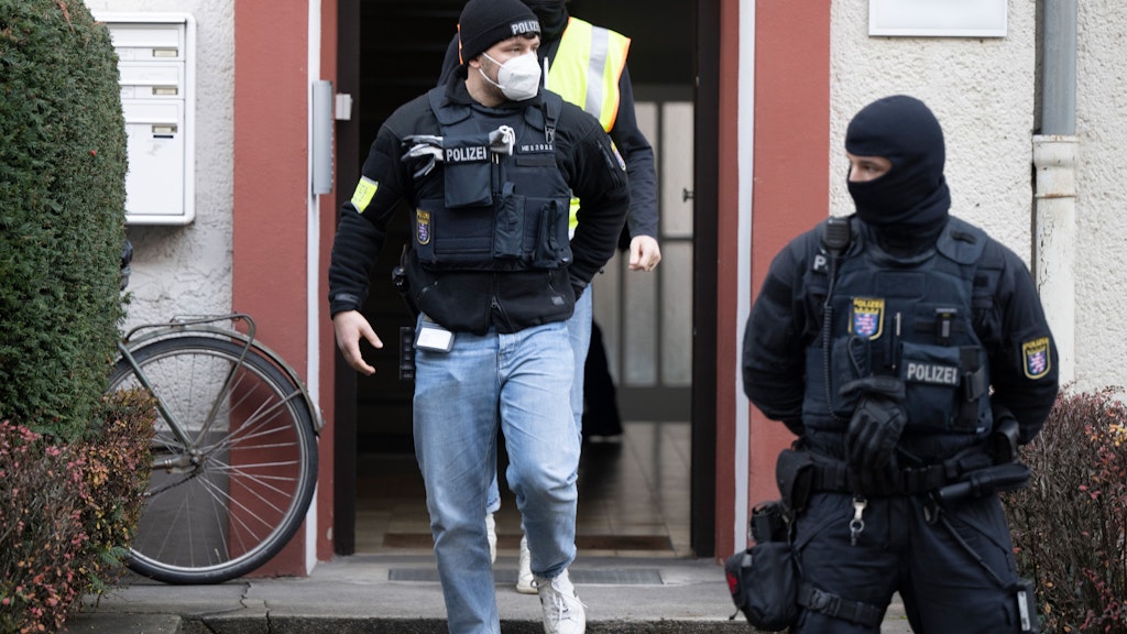 3000 Beamte waren bei der Razzia im Einsatz.