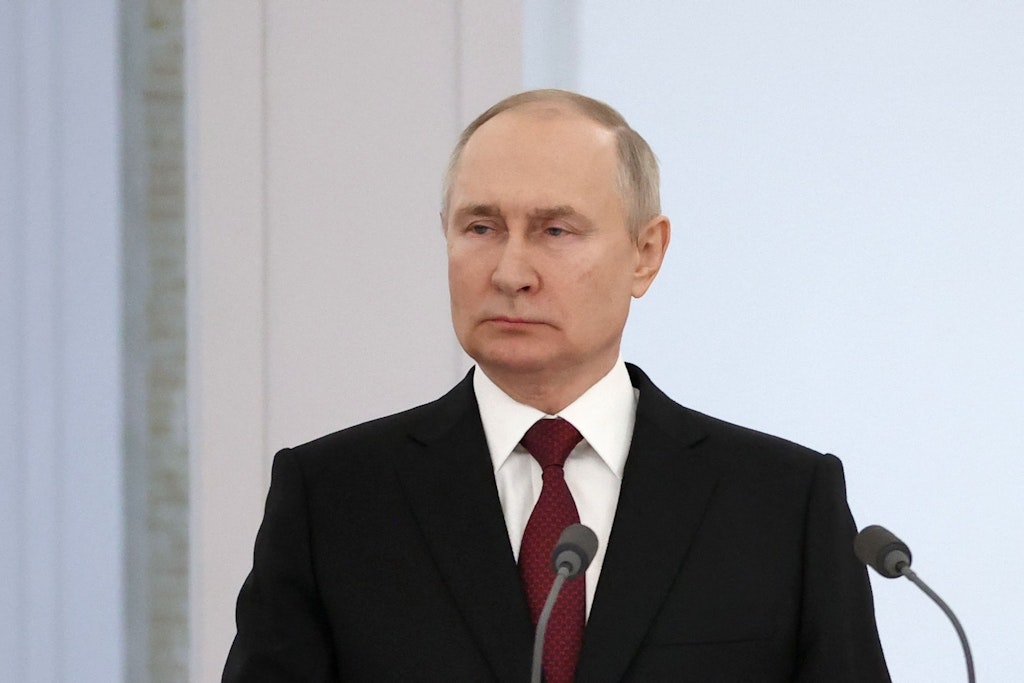 Der russische Präsident Wladimir Putin hat offenbar selbst Zweifel, ob er den Ukraine-Krieg gewinnen kann und baut für den Notfall vor.