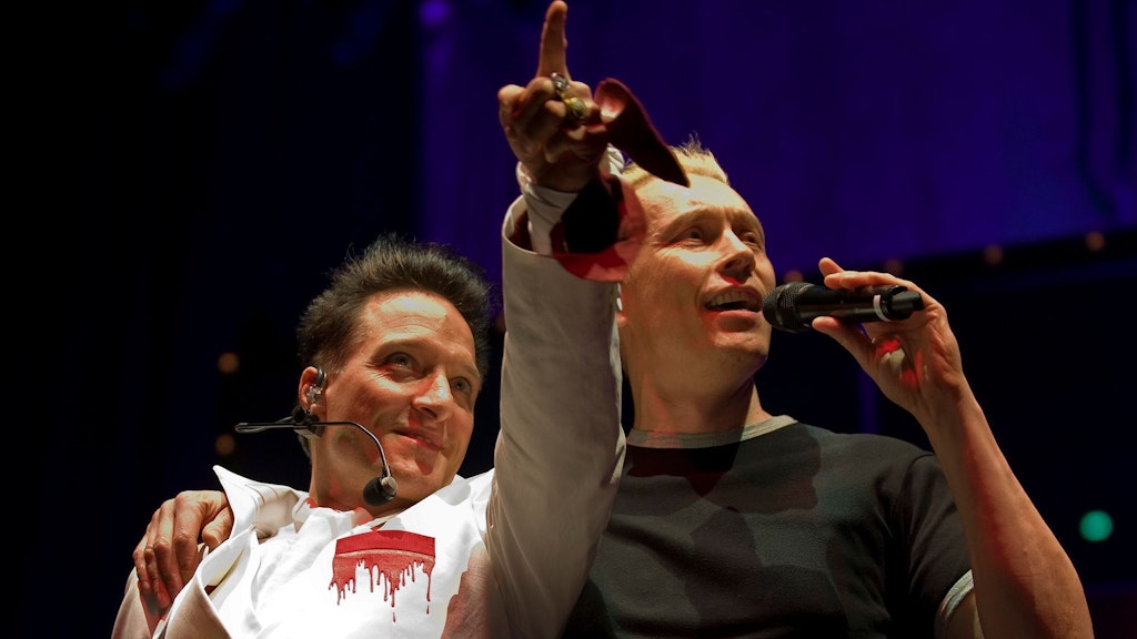 Bela B. (l.) und Farin Urlaub von der Punkrock-Band Die Ärzte bei einem Auftritt in Dortmund