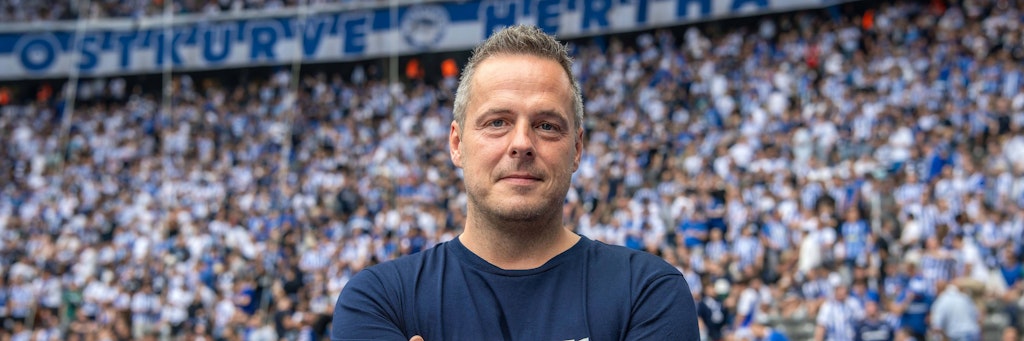 Aus der Kurve in den Chefsessel: Ex-Ultra Kay Bernstein (42) ist seit Sommer Präsident von Hertha BSC. 
