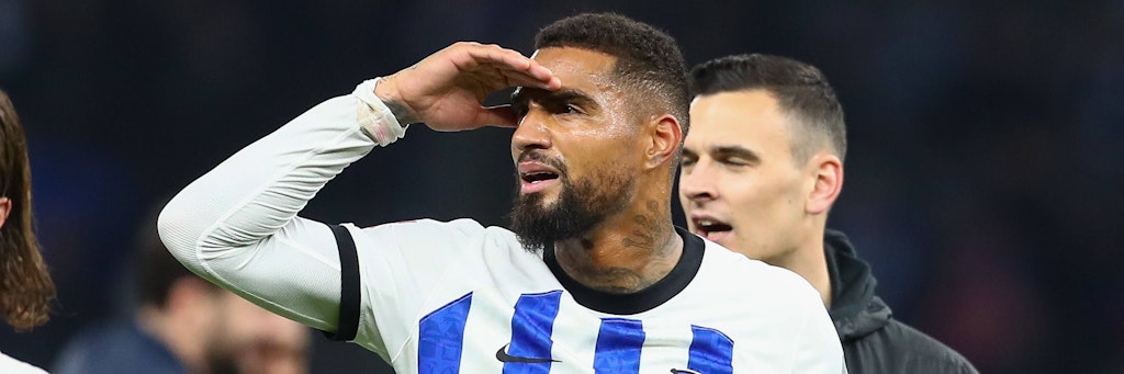 Hertha-Routinier Prince Boateng (35) hält Ausschau. Straßenkicker wie er sind in Deutschland nicht in Sicht. 