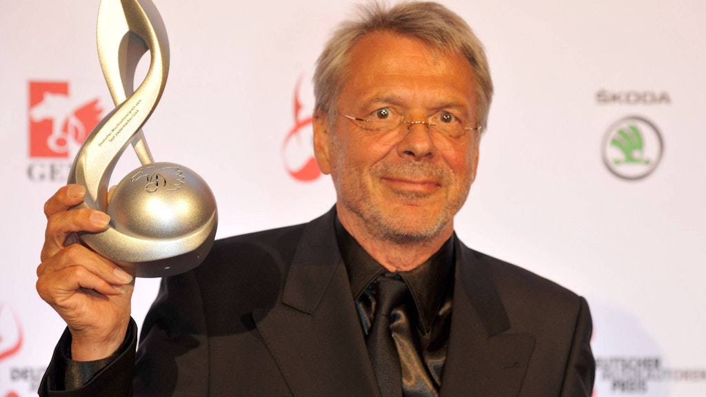 Reinhard Mey wurde 2011 mit dem Deutschen Musikautorenpreises ausgezeichnet.