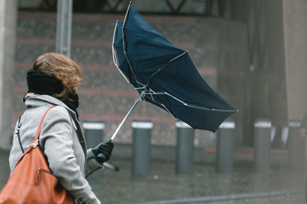 In ganz Deutschland droht ein Sturm mit Orkanböen.