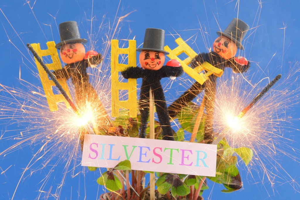 Vieles wird 2023 teurer, vieles günstiger, doch eine Portion Glück kann im neuen Jahr natürlich auch jeder gebrauchen! 