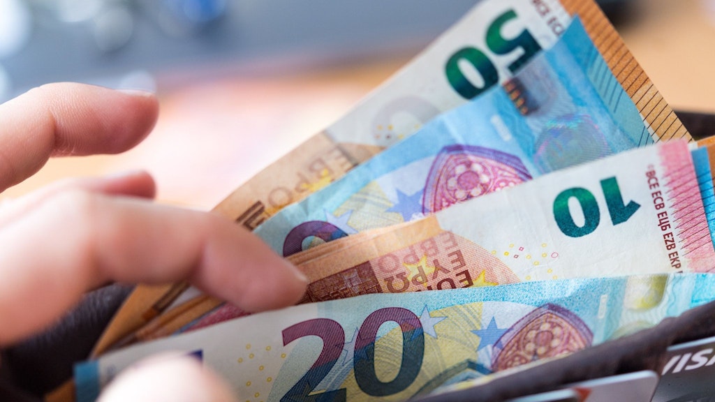 Wirtschaftsexperten sehen voraus, dass das neue Jahr für uns teuer wird.