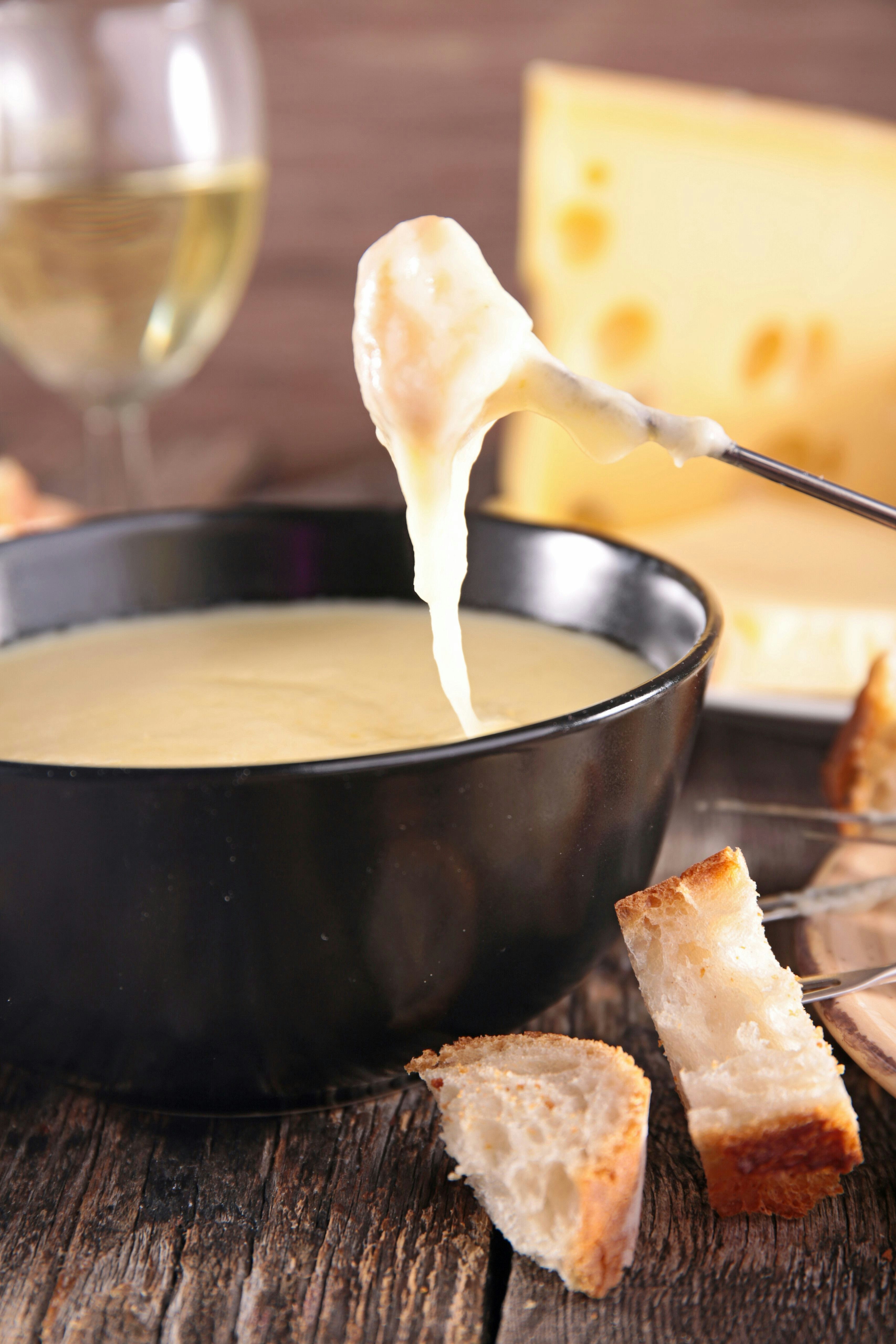 Welcher Käse? Welcher Wein? Wie wird die Käsemasse cremig? Die besten ...