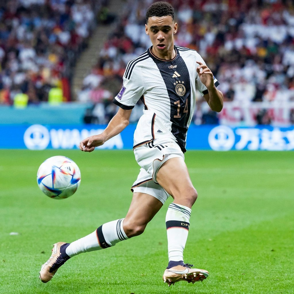 Nationalspieler Jamal Musiala war ein Lichtblick bei der WM in Katar. Ausgebildet wurde er in England.