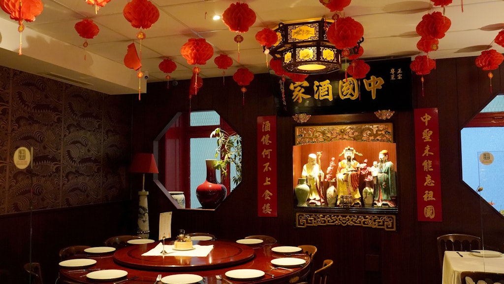 Blick in das chinesische Restaurant „Dim sum Haus“. Das traditionsreiche Chinarestaurant ist das älteste Chinarestaurant in Hamburg und wird seit 1964 in dritter Generation betrieben. 