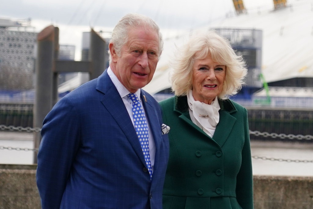 König Charles III. und Königin Camilla im Februar 2022. Die Royals kommen im März nach Berlin.