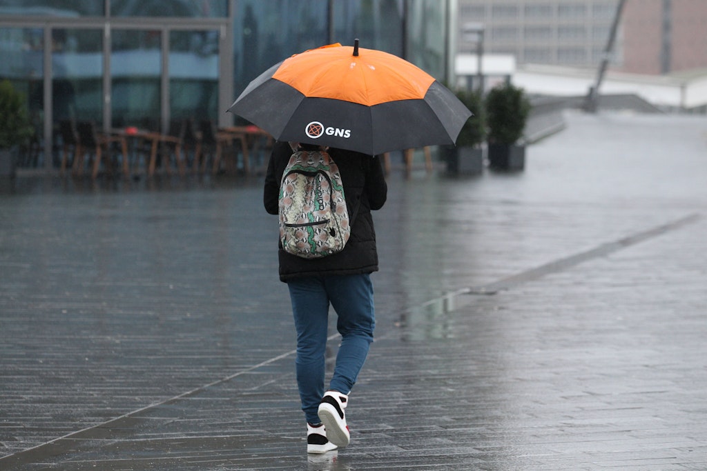 Regen, Sturm, Winter – das Wetter in Deutschland bleibt ungemütlich. 