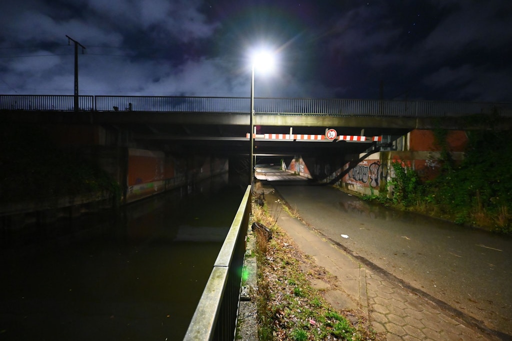 Der Ernst-August-Kanal in Hamburg: Hier waren die Leichenteile entdeckt worden.