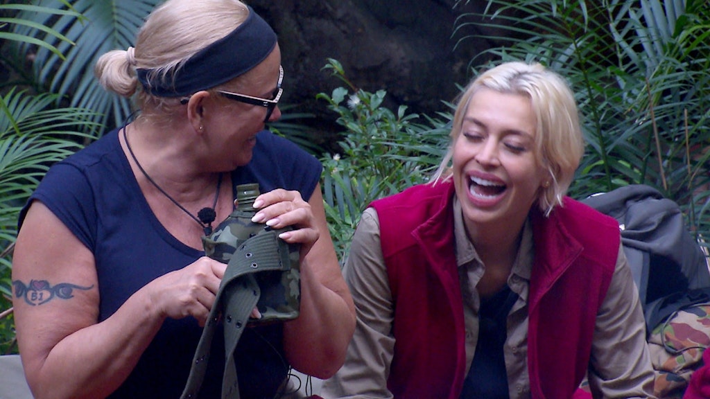Claudia Effenberg und Verena Kerth im Dschungelcamp.
