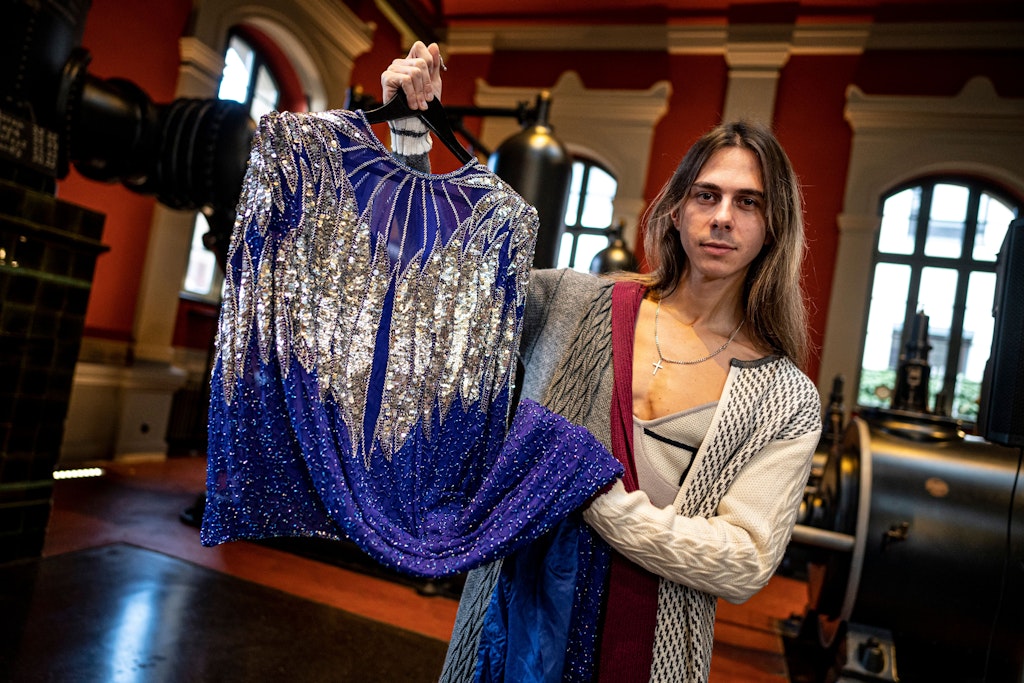 Berlin: Jean Gritsfeldt, Designer, ist nach Kriegsausbruch in der Ukraine geblieben und zeigt nun seine Arbeiten auf der Berlin Fashion Week.