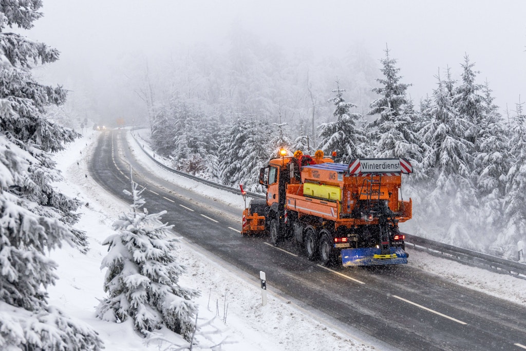 Viel Neuschnee erwarten Wetter-Experten auch am Wochenende für Deutschland.
