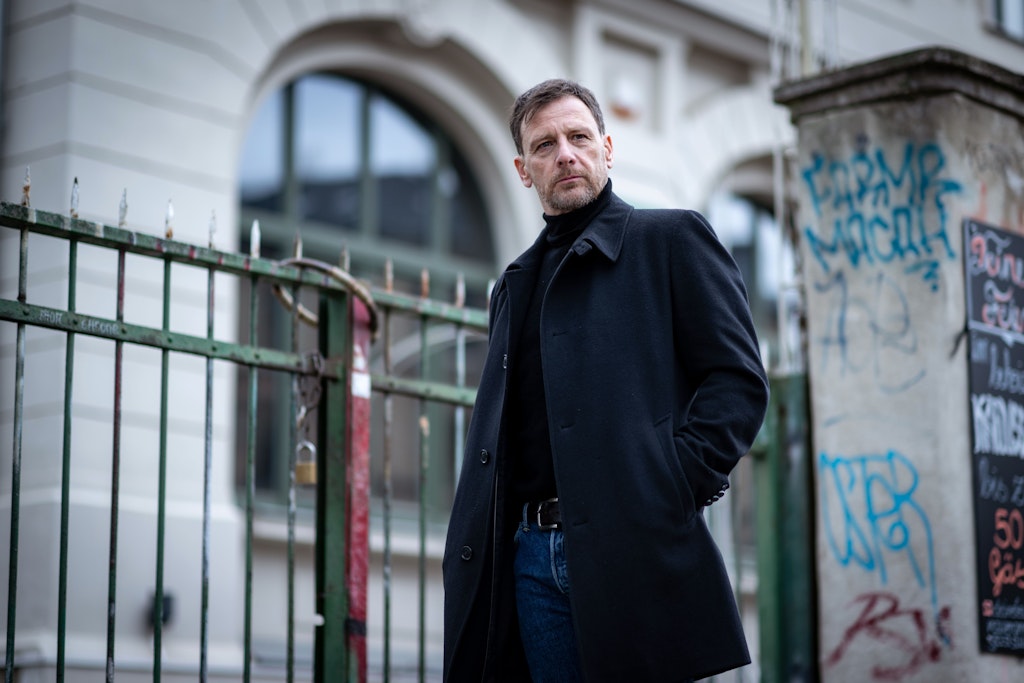 Viele Jahre war Hendrik Duryn „Der Lehrer“. Jetzt erklärt er Geschichte.
