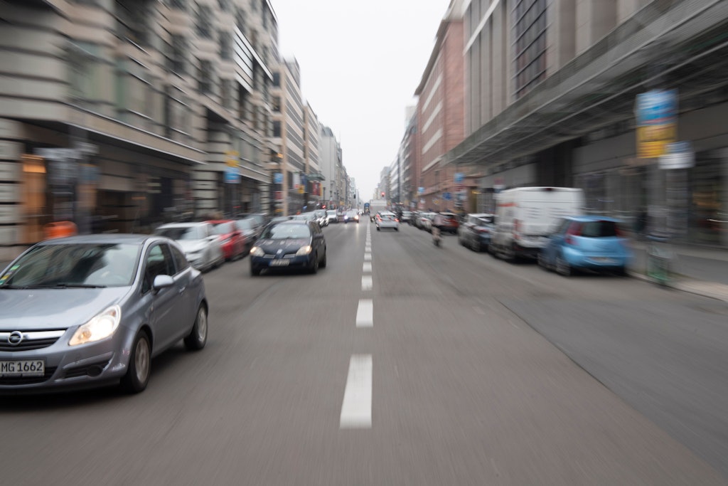 Bye, bye Autos! Die Friedrichstraße in Berlin-Mitte ist seit Montag wieder für Autos geschlossen.