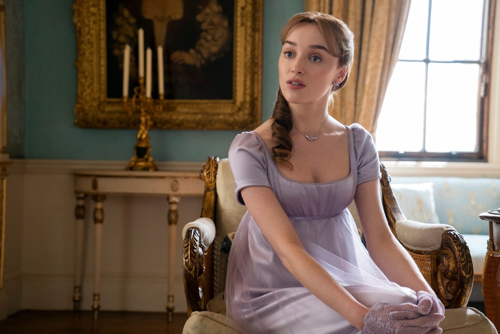 Phoebe Dynevor als Daphne in Bridgerton.