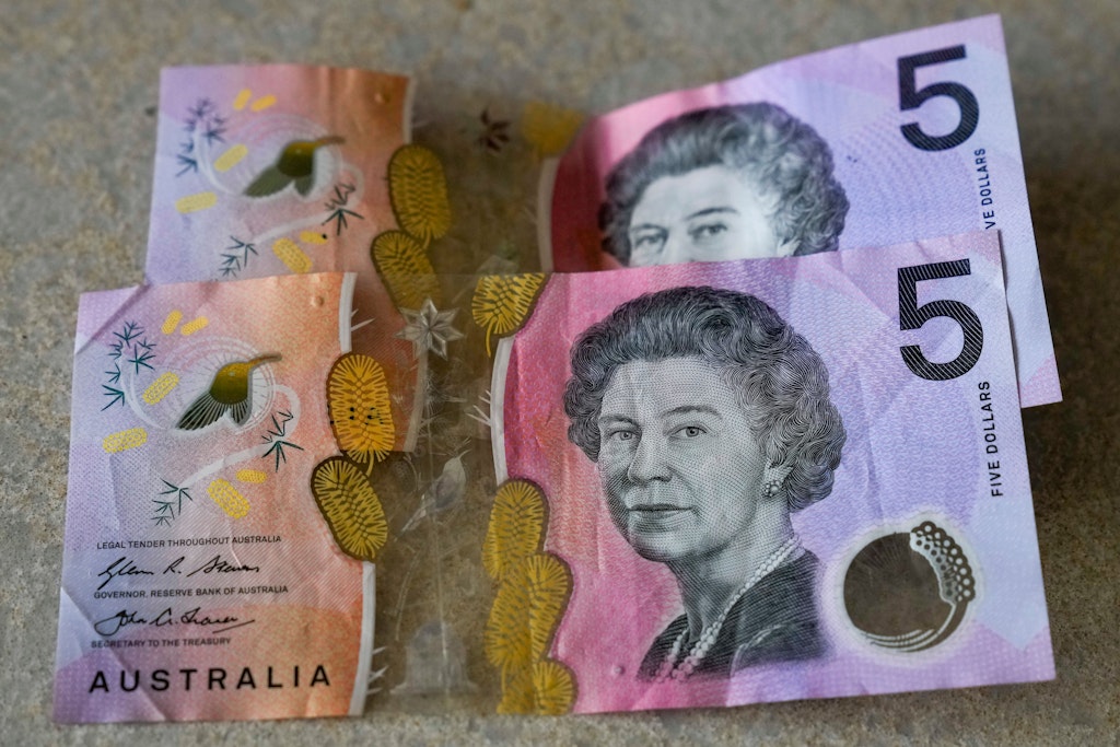 Das Porträt der gestorbenen Queen Elizabeth II. auf der australischen Fünf-Dollar-Banknote wird künftig durch ein Design ersetzt, das die Kultur und Geschichte der Ureinwohner würdigt. 
