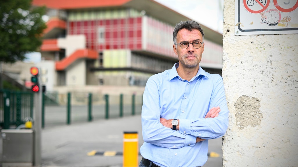 Philipp Dietrich (Architekt und Anwohner) kämpft mit seiner Bürgerinitiative für den Erhalt des Stadions.