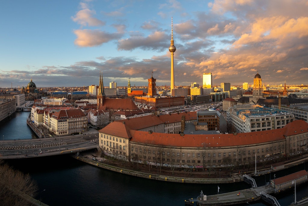 Berlin wird derzeit von der Sonne geküsst.