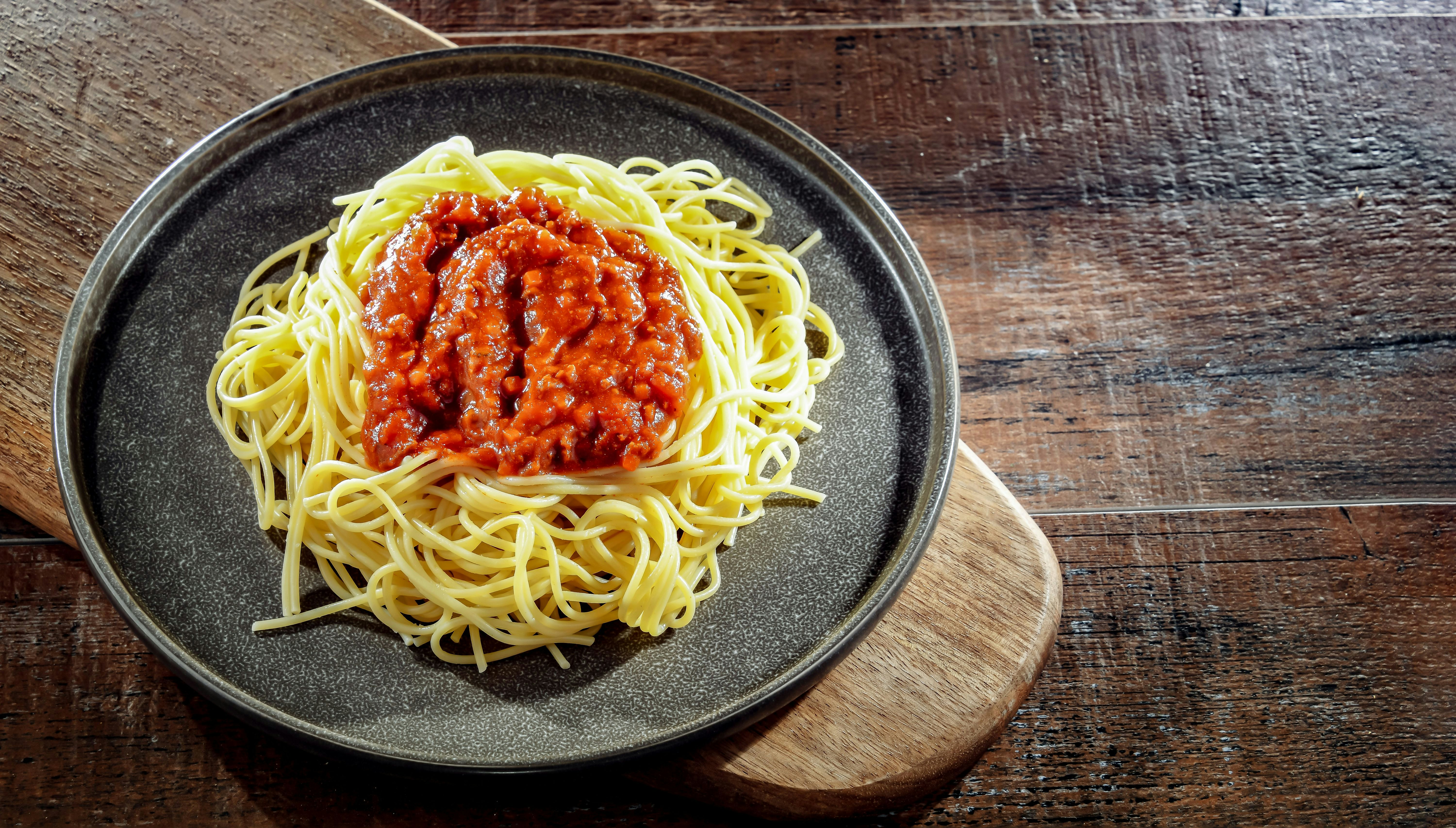 Genial einfaches Rezept für Spaghetti Bolognese: Die ganze Familie wird ...