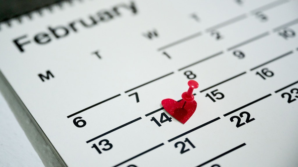  Am 14. Februar wird mit dem Valentinstag der Tag der Liebenden begangen.