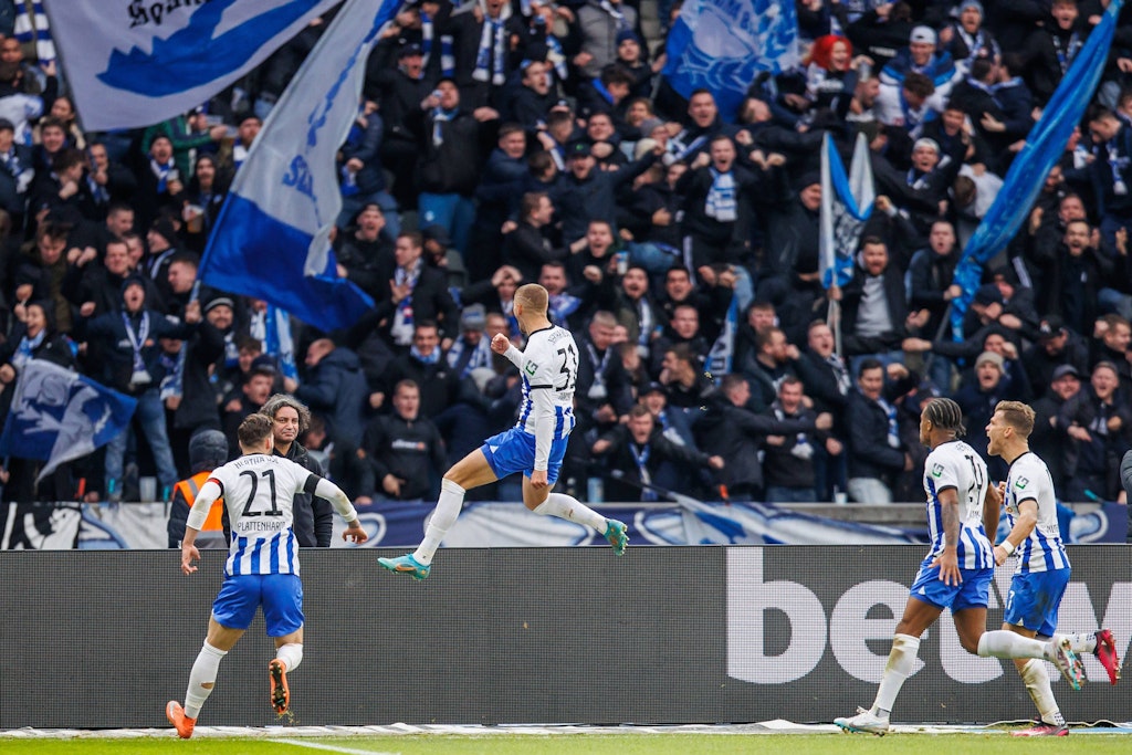 Marton Dardais Traumtor zum 2:1 für Hertha BSC war allein das Eintrittsgeld für das Spiel gegen Borussia Mönchengladbach wert. 