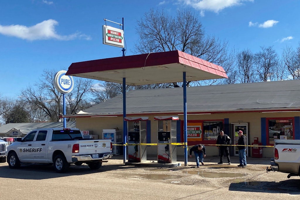 USA, Arkabutla: Polizei an einem der Tatorte.