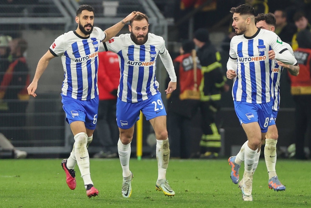 Neben Tolga Cigerci (l.) blüht Lucas Tousart (25) bei Hertha BSC immer mehr auf. Der Franzose traf beim BVB zum 1:2 und zeigte eine starke Leistung. 