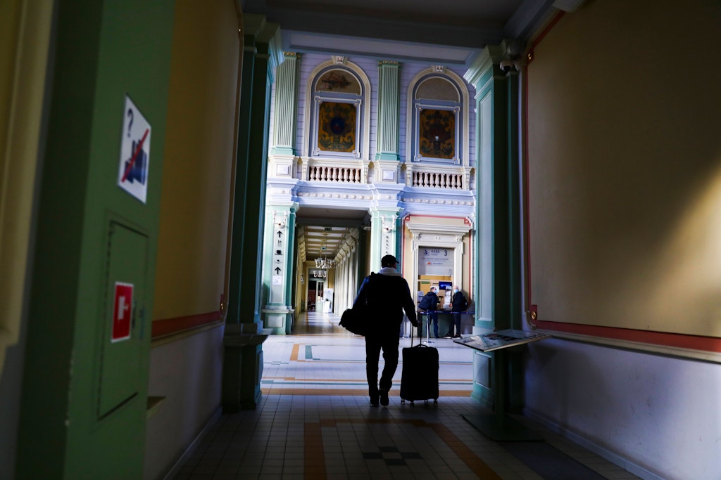 Bahnhof der polnischen Grenzstadt Przemysl: Der Krieg in der Ukraine hat viele Menschen aus dem Land vertrieben.