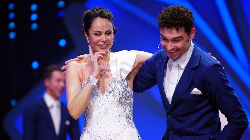 Singer/Songwriterin Natalia Yegorova tanzt 2023 bei „Let's Dance“ mit Andrzej Cibis.