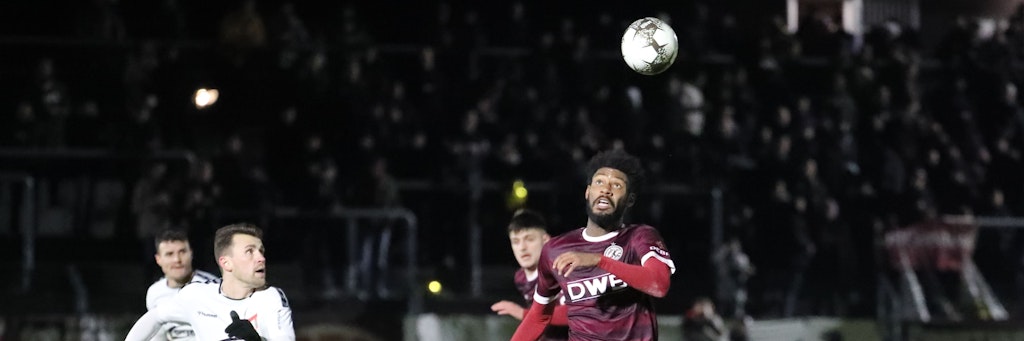 Rückkehr wahrscheinlich nach abgesessener Gelbsperre: Dominic Duncan (r.) wurde beim BFC Dynamo in Jena schmerzlich vermisst.