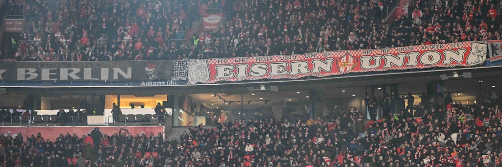 Auch in München unüberseh- und vor allem unüberhörbar: die Anhänger des 1. FC Union.