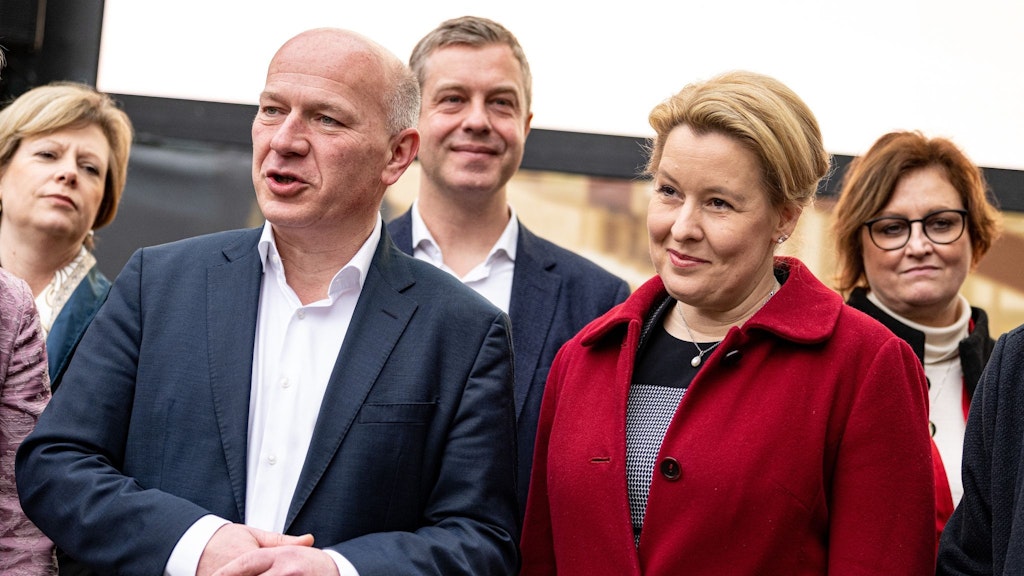 CDU-Spitzenkandidat Kai Wegner und die Regierende Franziska Giffey (SPD) sprechen über eine mögliche Koalition ihrer Parteien in Berlin. 