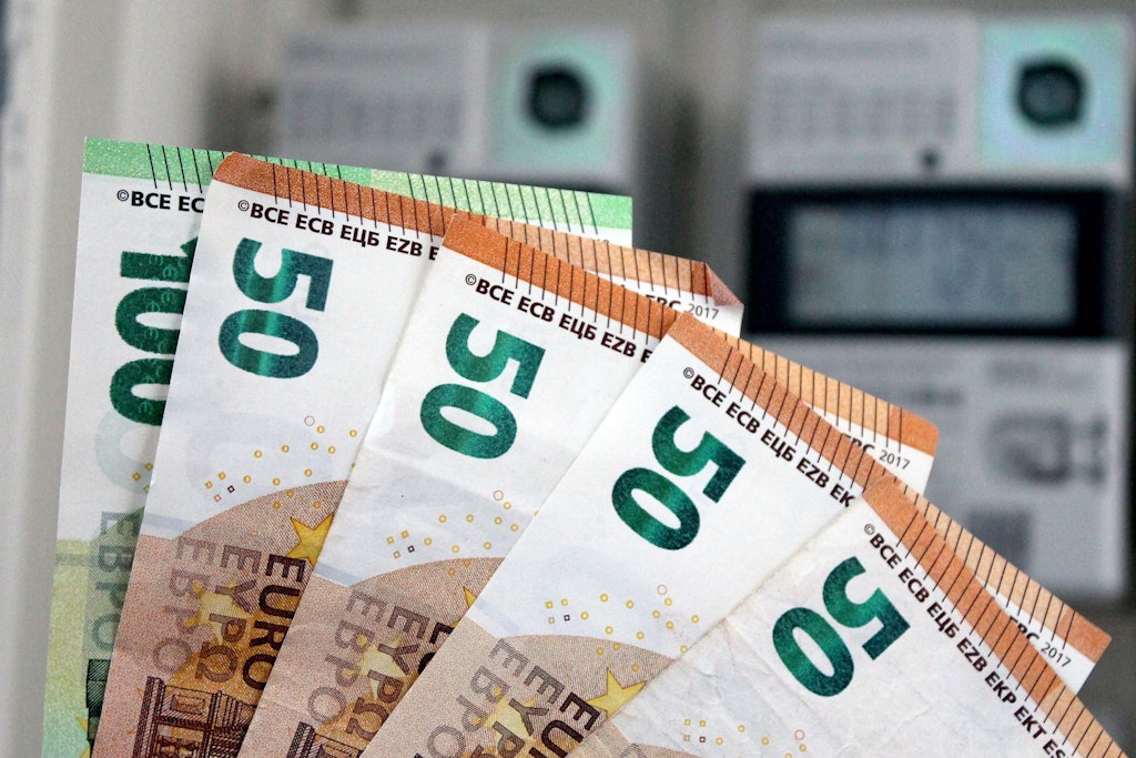 Kriminelle nutzen die Energiepauschale der Bundesregierung für Betrug, warnt die Verbraucherzentrale.