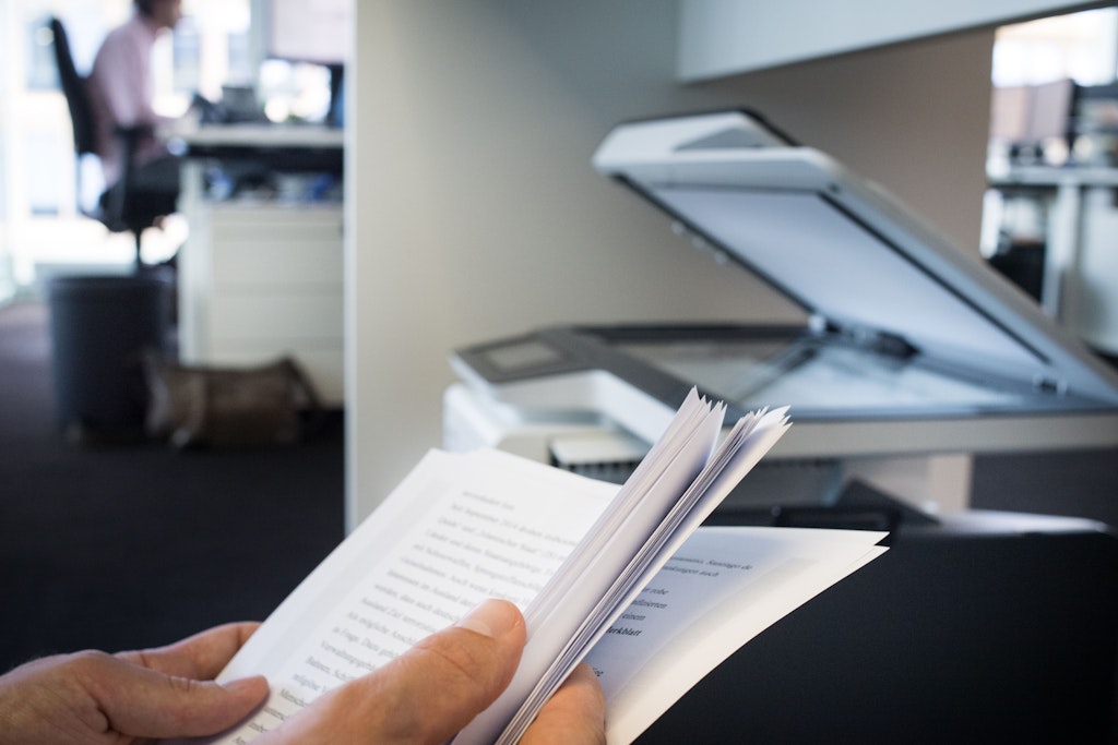 Sie haben keinen Drucker zuhause - und nutzen für private Ausdrucke das Gerät im Büro? Das kann Sie im schlimmsten Fall den Job kosten. 