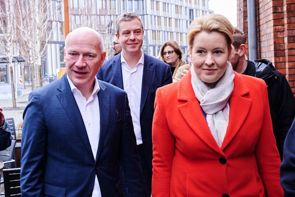 In der Berliner SPD sind längst nicht alle über die Koalitionsverhandlungen mit der CDU begeistert. Viele glauben, dass die CDU Berlin nicht voranbringen kann.