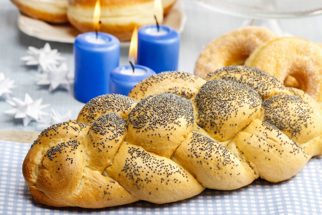 Ein leckerer Mohnzopf ist gar nicht so schwer nachzubacken.