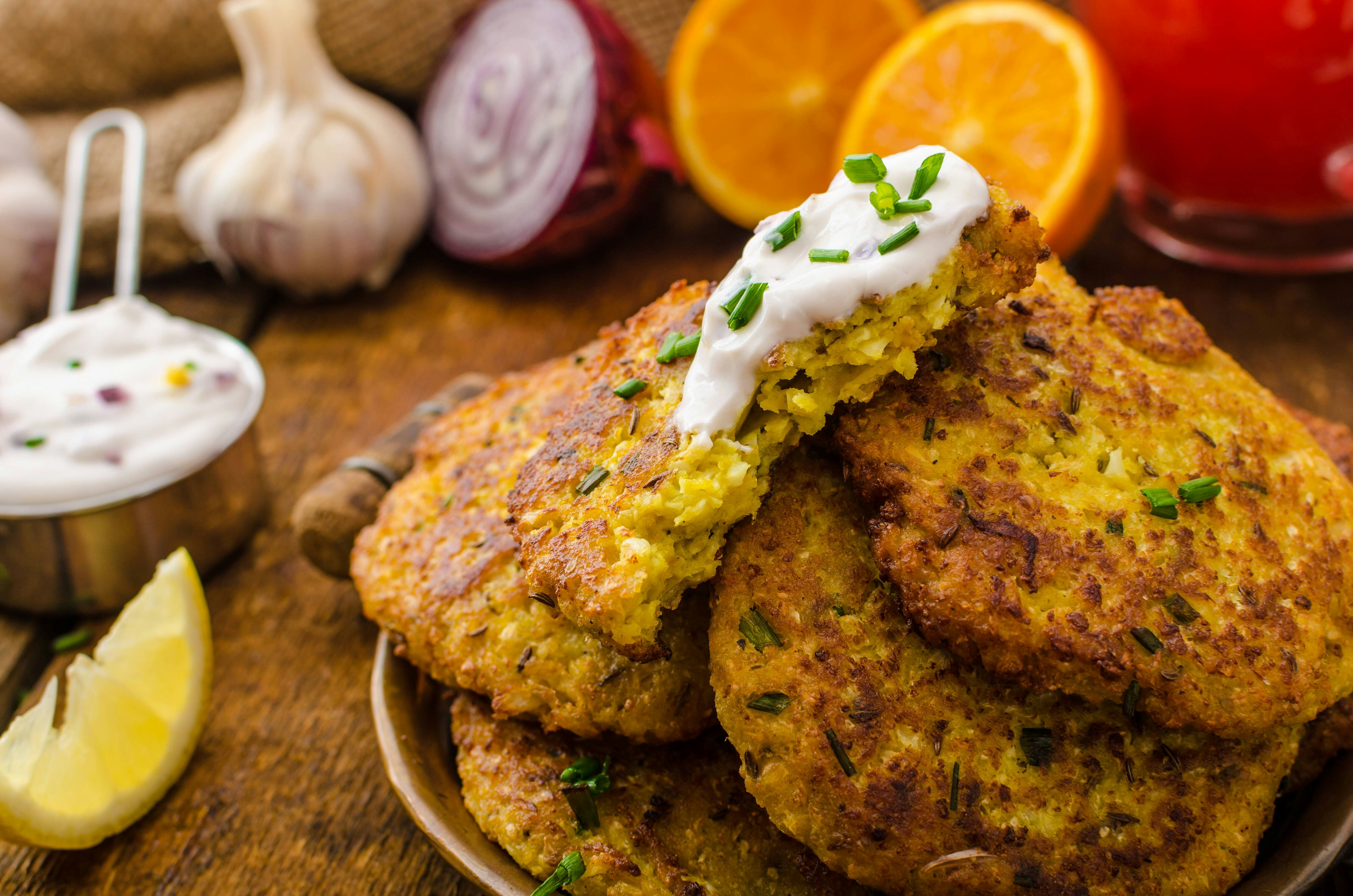 Geniales Rezept für Kartoffel-Brokkoli-Taler: Außen knusprig, innen mit ...