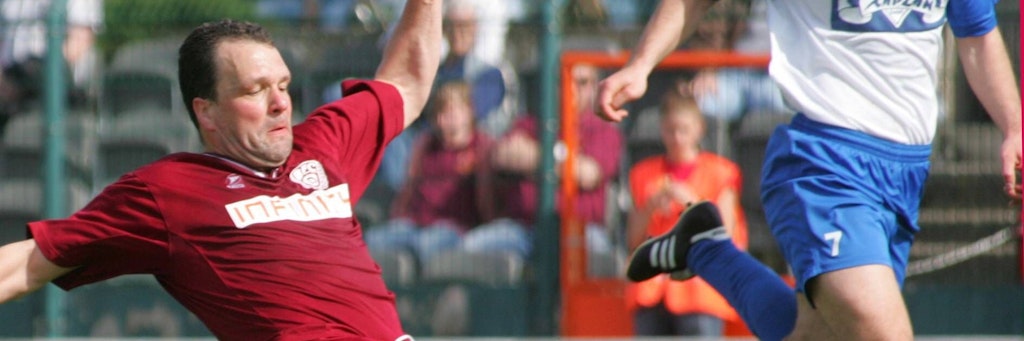 Nach seinem Kreuzbandriss 2007 war für den heutigen Teammanager des BFC, Jörn Lenz, mehr oder weniger Schluss mit Fußball.