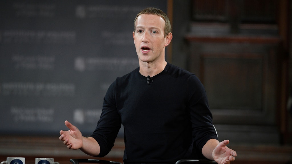 2004 gründete Mark Zuckerberg das soziale Netzwerk Facebook.
