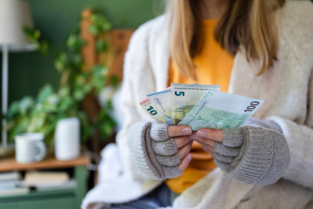 Laut Horoskop ist es für manche Menschen – abhängig von ihrem Sternzeichen – etwas einfacher ist, reich zu werden.
