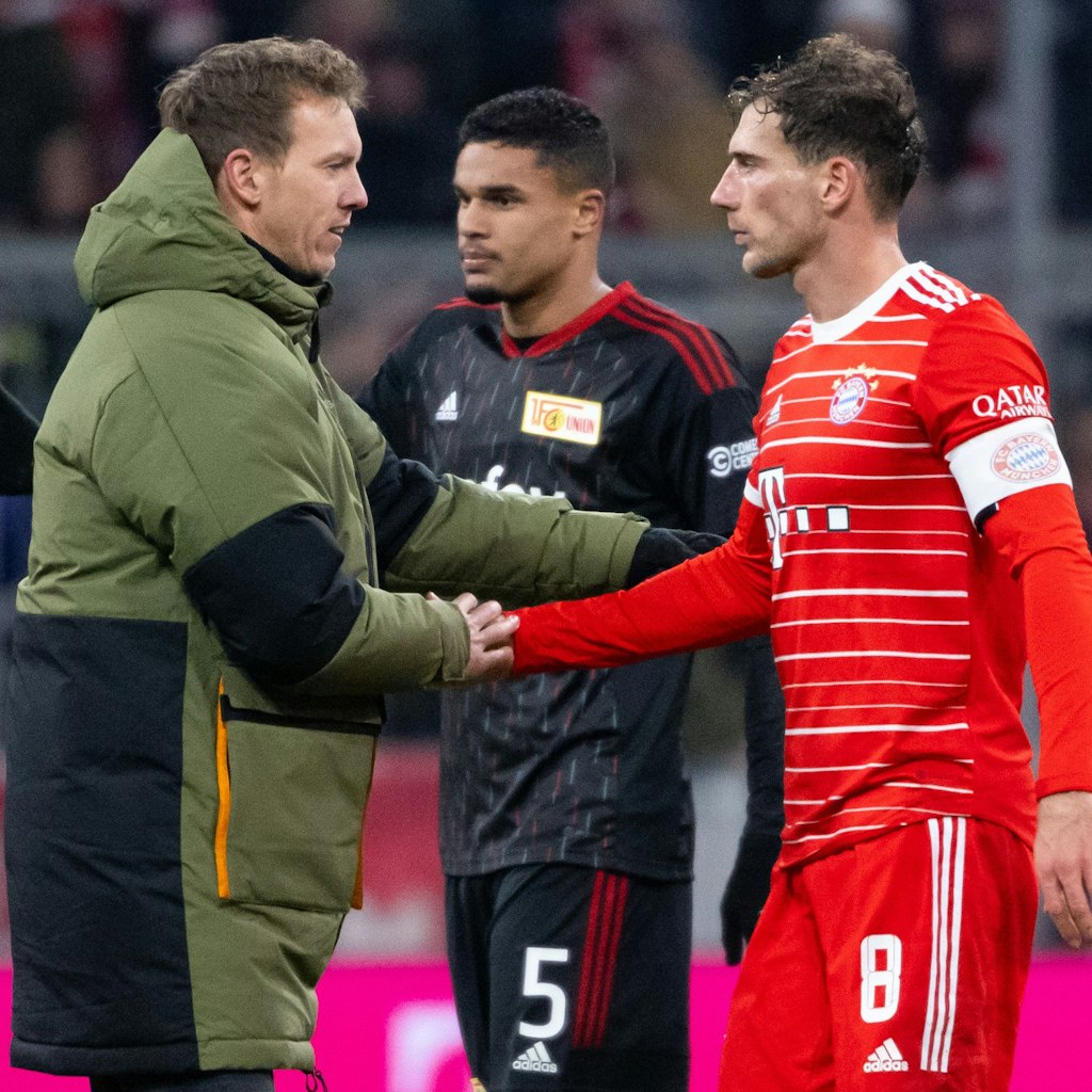 Julian Nagelsmann und Leon Goretzka hatten beim FC Bayern ein sehr gutes Verhältnis. Der Nationalspieler bedauerte die Freistellung seines Trainers.