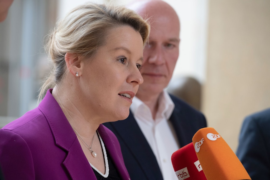 Welche Rolle wird Franziska Giffey (SPD) künftig an der Seite von Kai Wegner (CDU) spielen? Manchge Experten sehen sie schon als neue Bau-Senatorin.