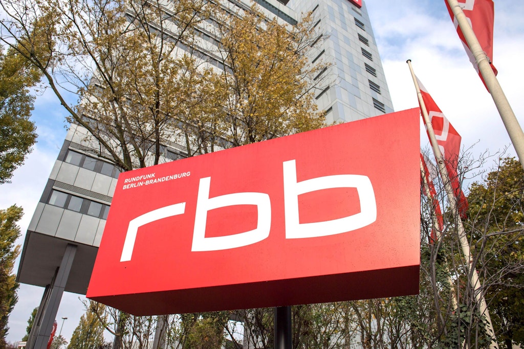Der RBB kommt aus den Gehälter-Schlagzeilen nicht heraus.