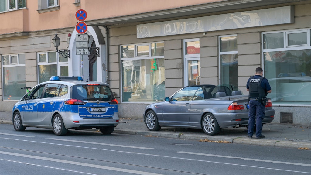 Bei Anruf verfolgen Ordnungsamt und Polizei die Parksünder.